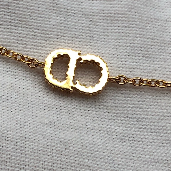 Dior Necklace - Picture 4 of 7